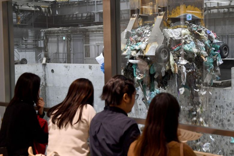 japan-waste-restaurant.jpg